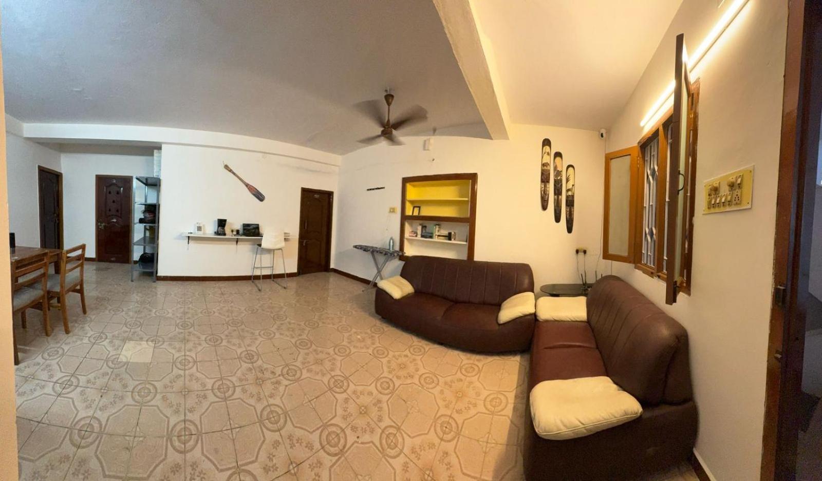 Hostel Madras Ngoại thất bức ảnh